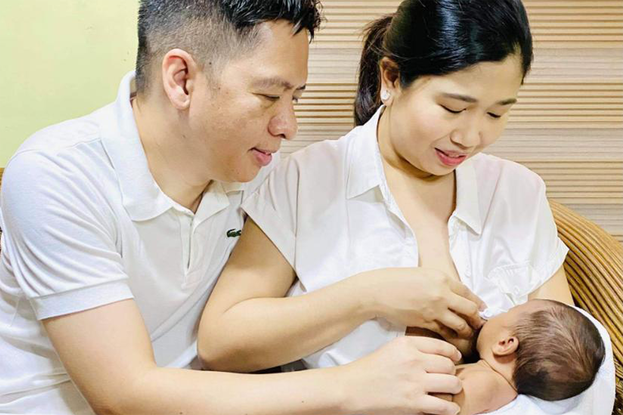 20210805-Breastfeeding_Couple_PH